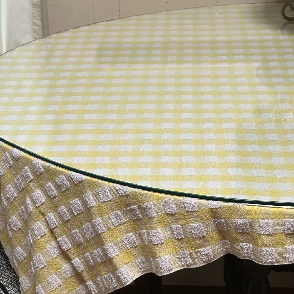 Tablecloth - Picture 5 of 6